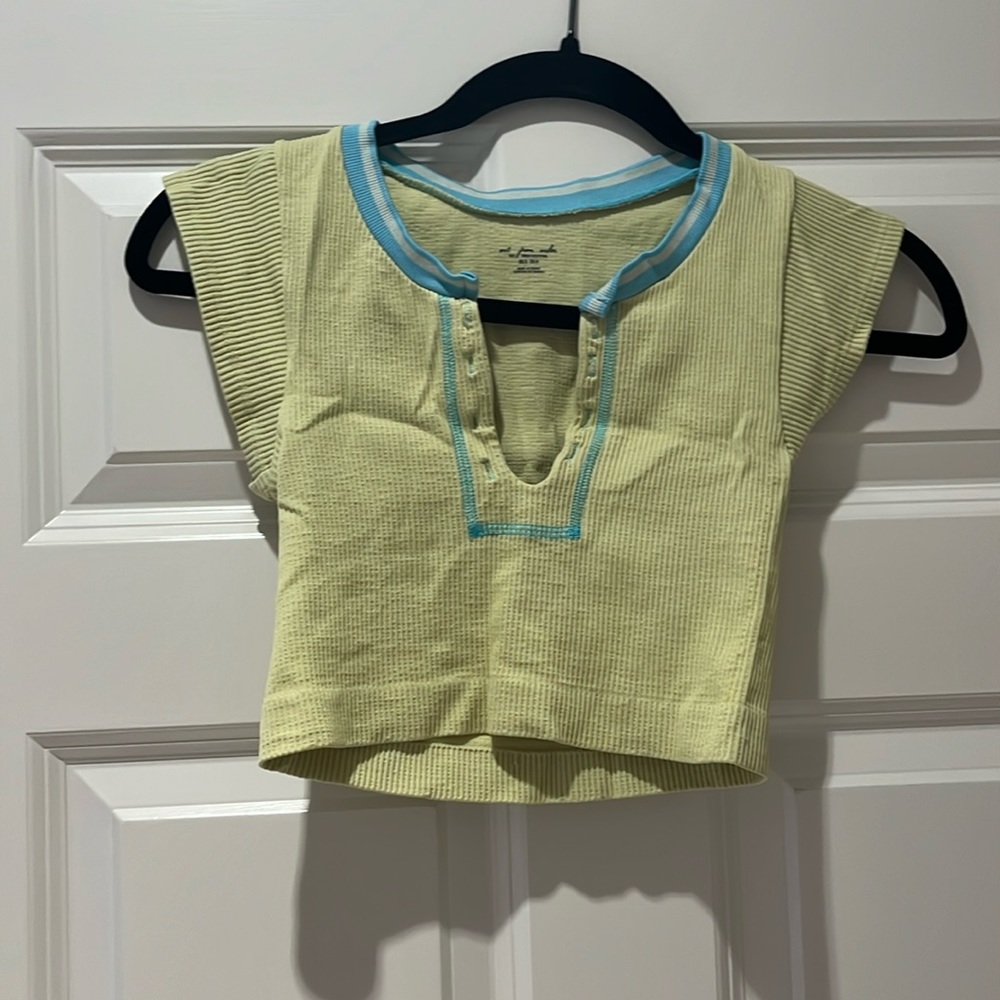 Urban Outfitters Out From Under Go for Gold Seamless Top Woman’s